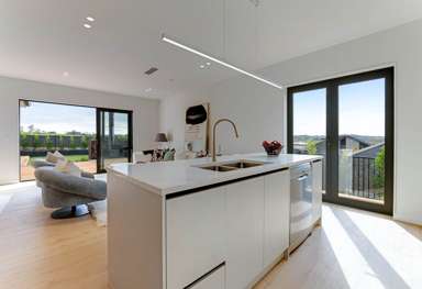 8 Lambert Road_1