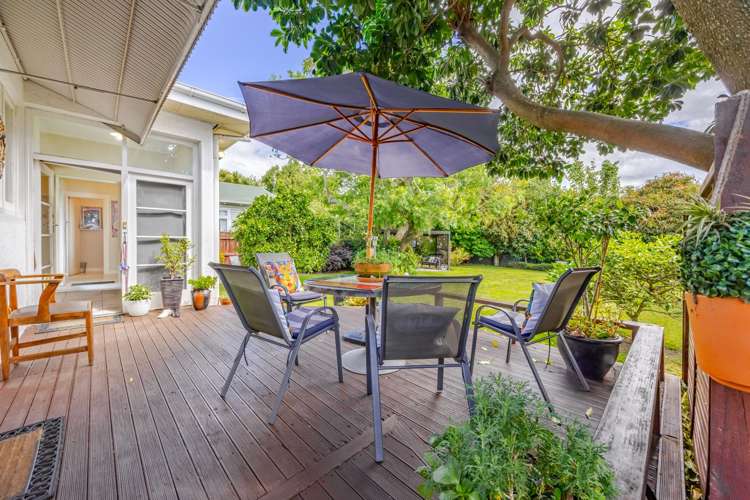 810 Frederick Street West Mahora_14