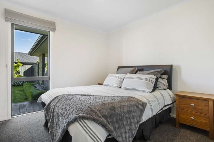 4 Magnetic Place Cromwell_10