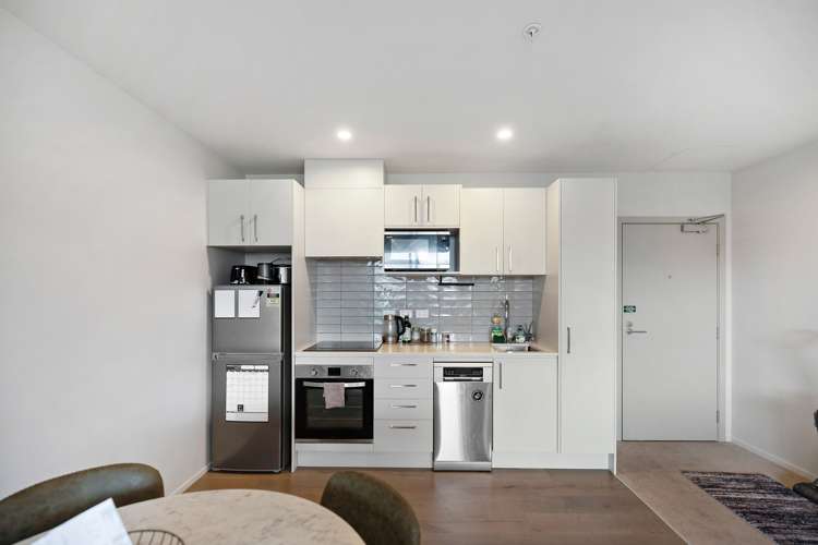504/16 Mountain Ash Drive_2