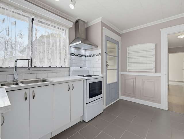 8 John Walker Drive Manurewa_3