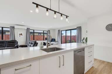 21 Quinn Crescent_2