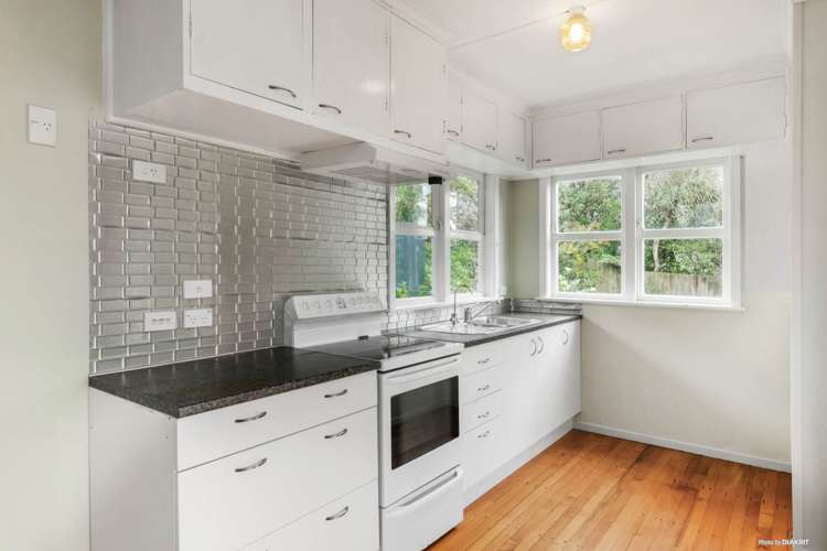 38 Sergeant Road Awhitu_4