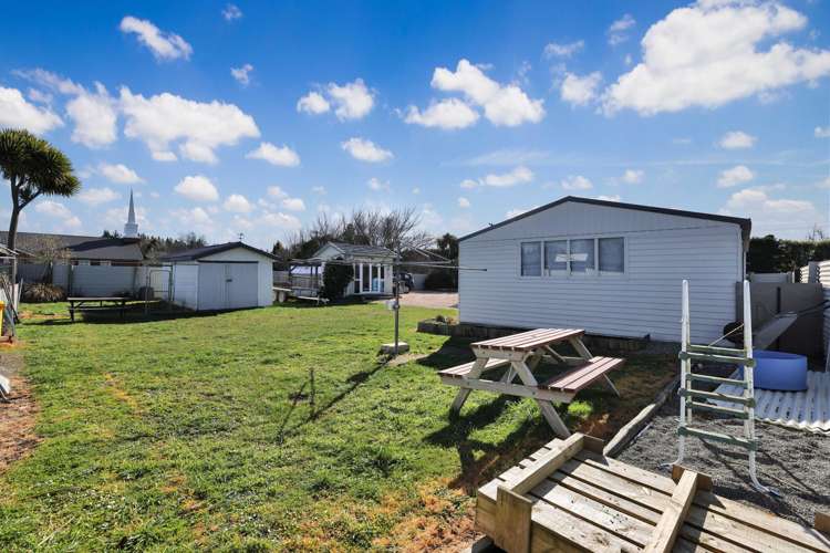 227 Racecourse Road Allenton_25