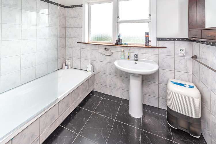 60 Devon Road Springvale_12