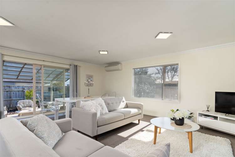 2 Walnut Lane Carterton_6