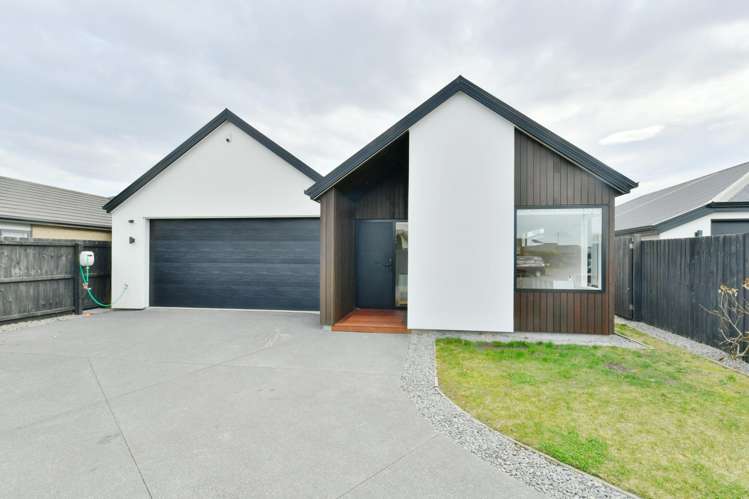 15 Colin Laloli Place_0