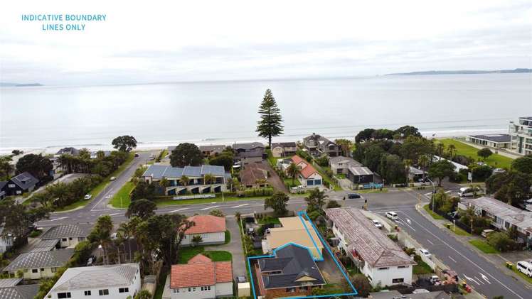2/428 Hibiscus Coast Highway_0