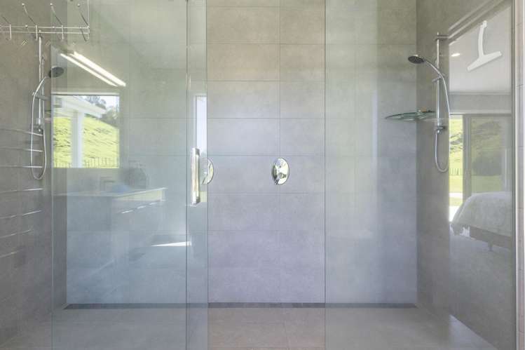 28 Te Moenga Park Acacia Bay_29