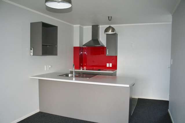 1/16A Woodall Place Totara Vale_4
