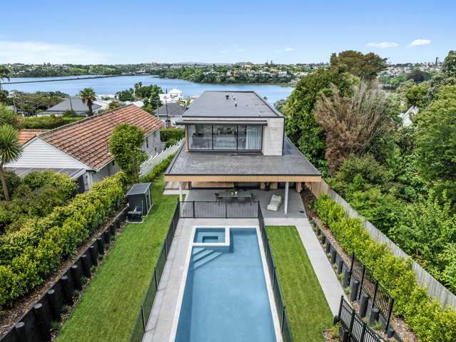 World-Class Residence – Heart of Parnell