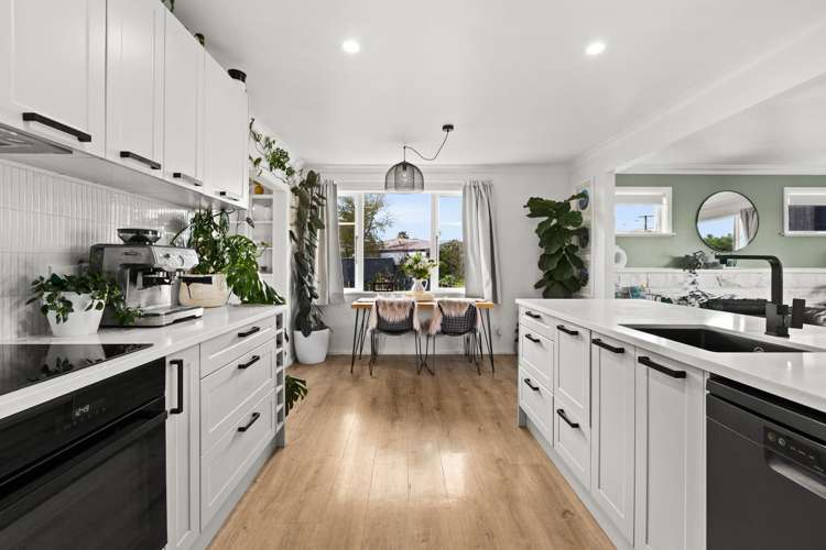 5 Gavin Black Street Meeanee_5