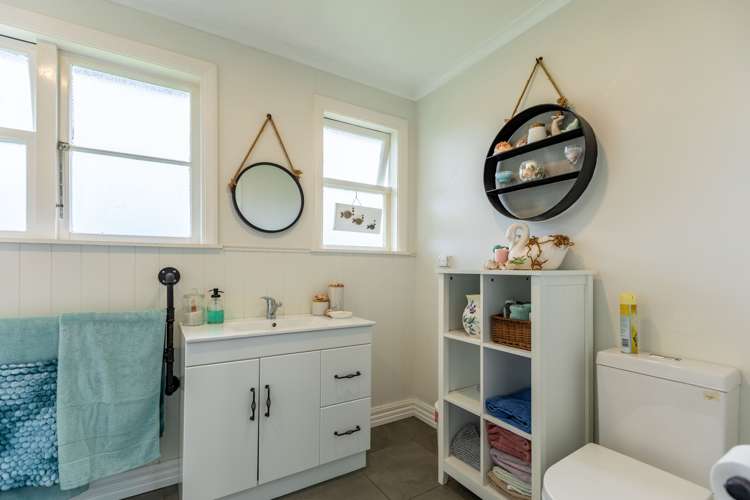 314 White Road Waipawa_13