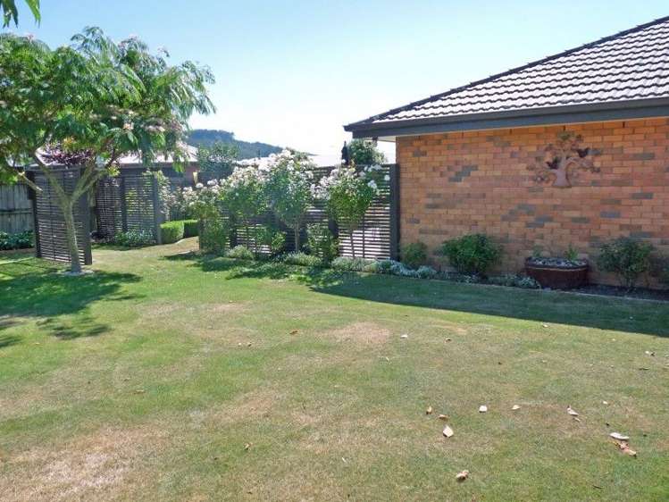 57 Lord Auckland Road Wakefield_21