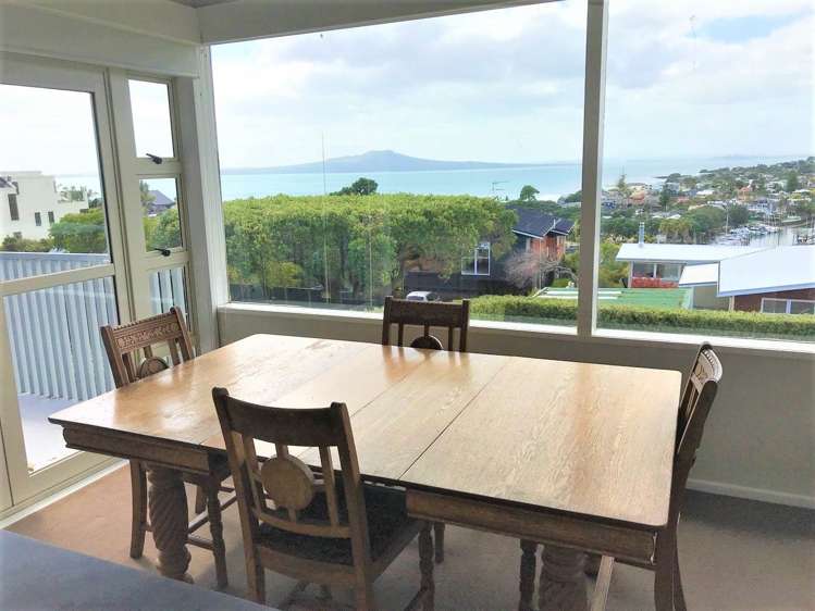 23 Seaview Road Castor Bay_8