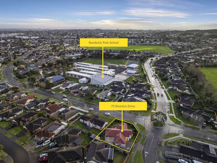 75 Riverton Drive Randwick Park_14