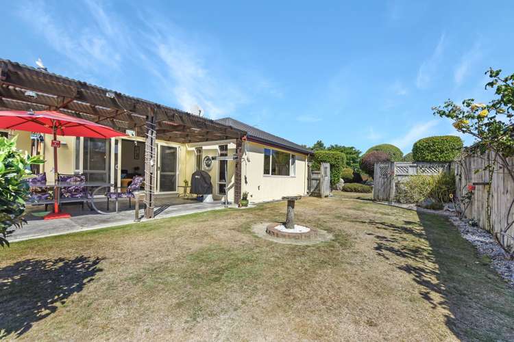 22 Hollybush Drive Brightwater_18