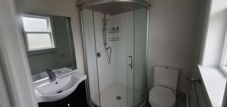 10 Redwood Avenue Tawa_6