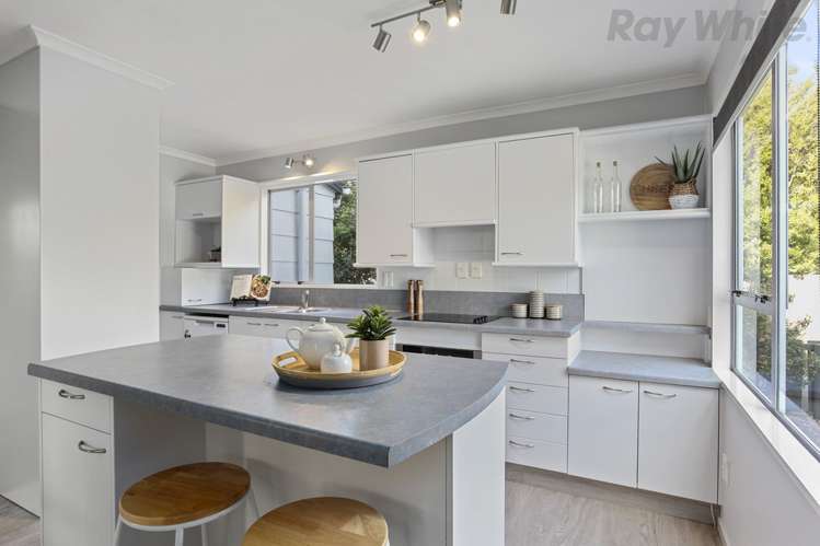 7 Frome Place Saint Albans_4