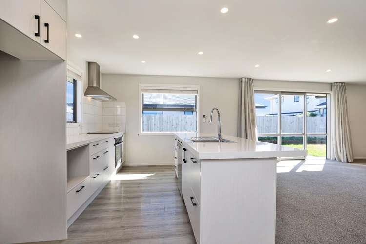 66 Kelvin Crescent_3