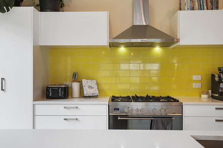 26 Arataki Views Way Glen Eden_10