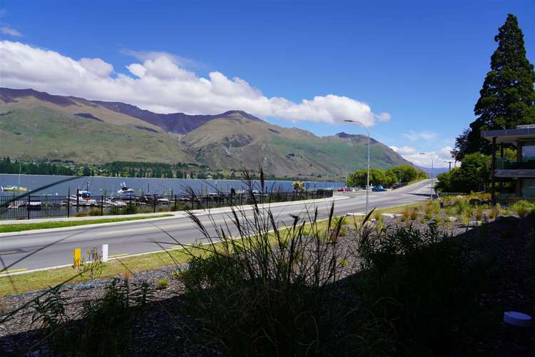 Apt 37/65 - 93 Lakeside Road Wanaka_4