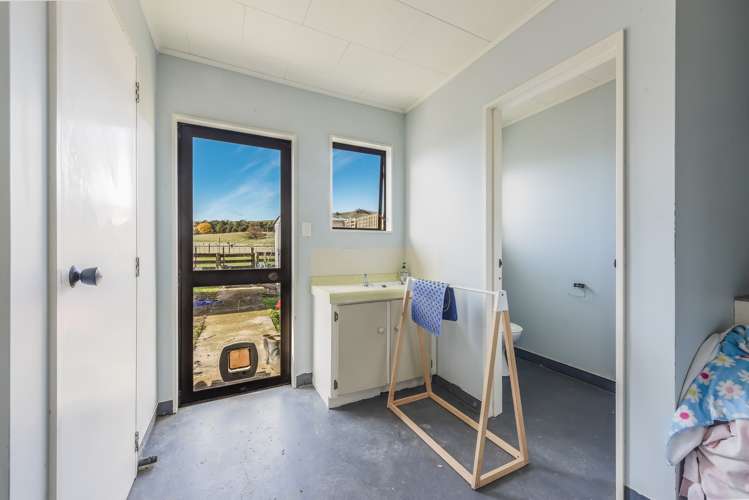 11 Thorn Road Dovedale_13