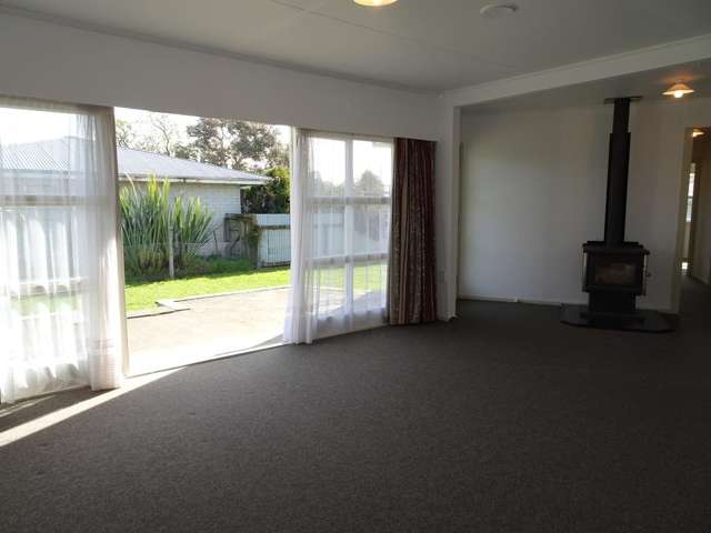 12 Birkenhead Crescent 10480_3