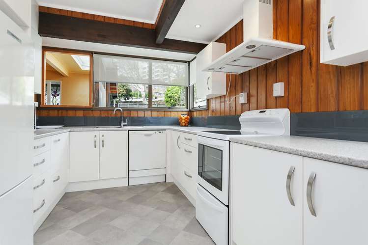 2b Lake Crescent Hamilton Lake_16