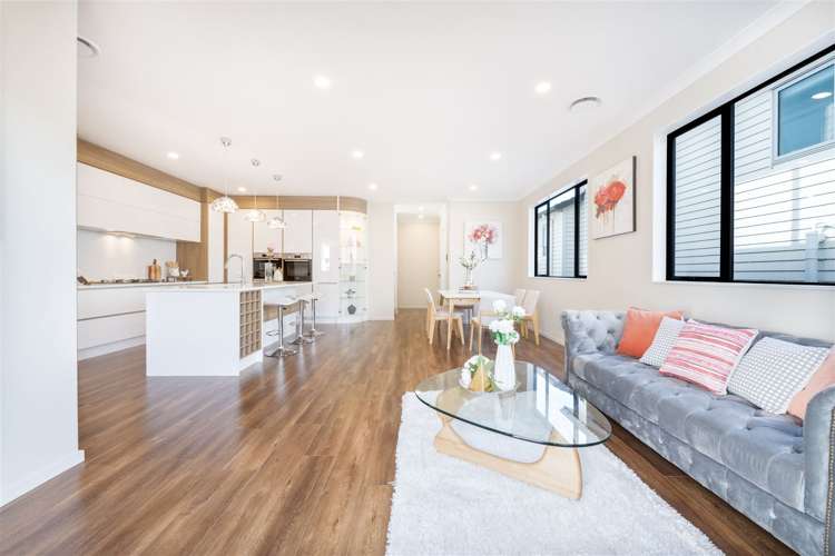 22 Carrygawley Road Flat Bush_9