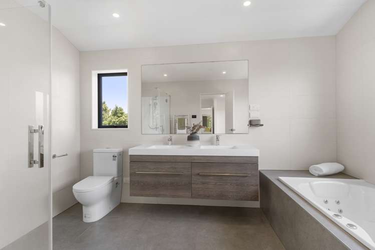 18 Newport Place Forrest Hill_8