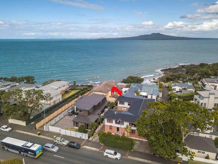 5/233 Hurstmere Road Takapuna_4