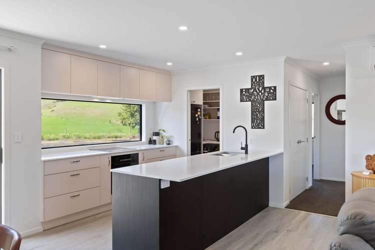 295 Martin Road Waerenga_2