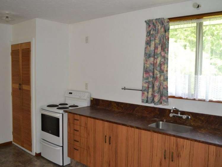 1092 The Peaks Road Hawarden_13