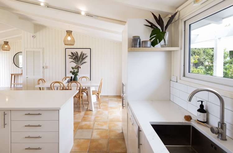 14 Mcmillan Place Mellons Bay_18