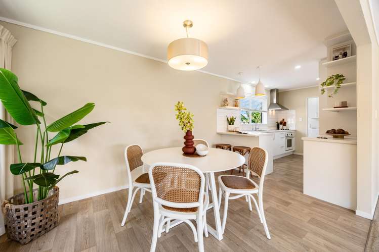 2/11 Ciprian Place Henderson_10