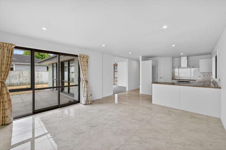 10A Cossar Street Burwood_3