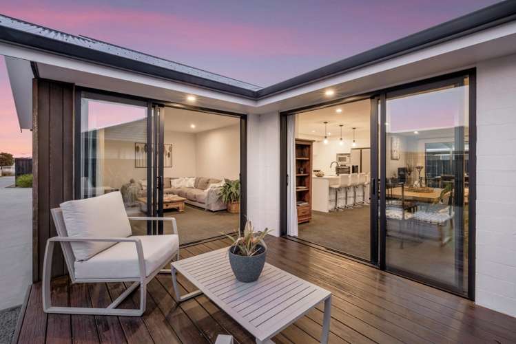 215 The Boulevard Papamoa_12