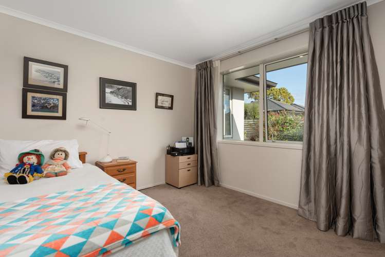 2 Tranquil Grove Omokoroa_15