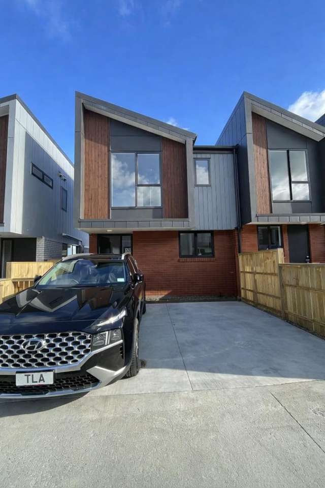 Well-Presented Three-Bed Home