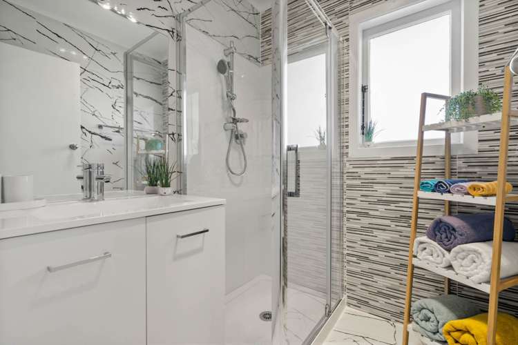 1/11 Rollerson Street Papakura_8