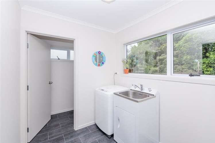 4 Ohawe Terrace Hawera_14