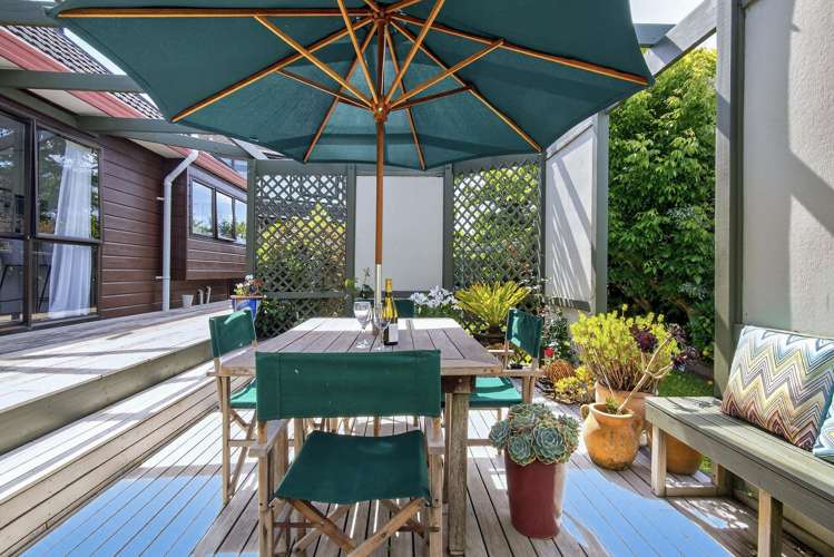 14 Channing Crescent Botany Downs_25