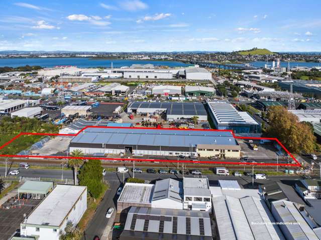 7,568M² LAND WITH 3,483M² WAREHOUSE