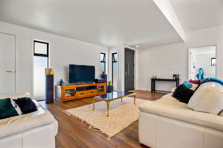 9 Glenvar Road Torbay_5