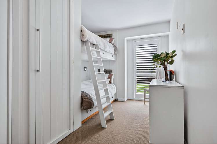 2/24 Napier Road Hilltop_15