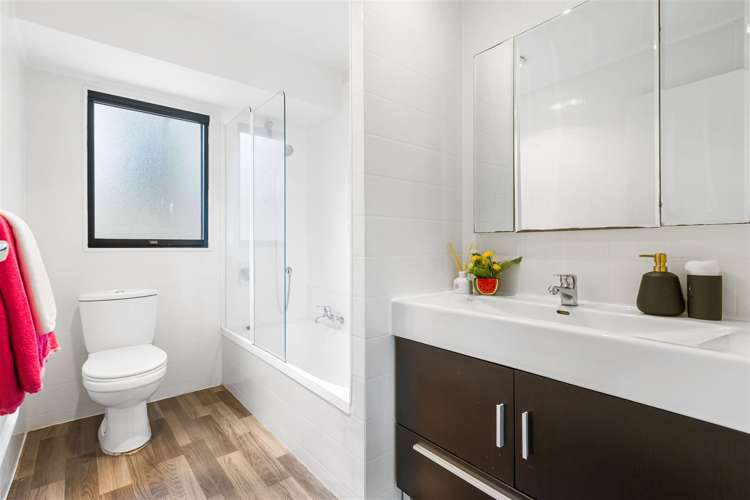 7 Kaanapali Place Wattle Downs_10