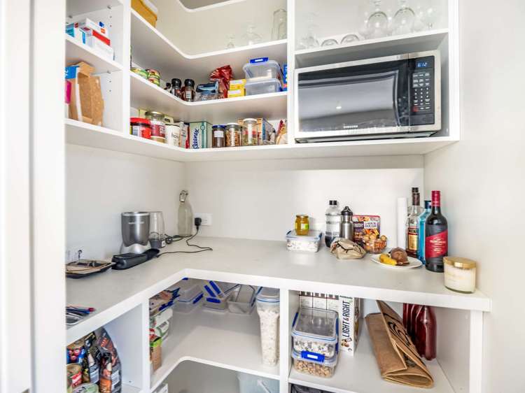 72 Sunline Avenue Lincoln_4