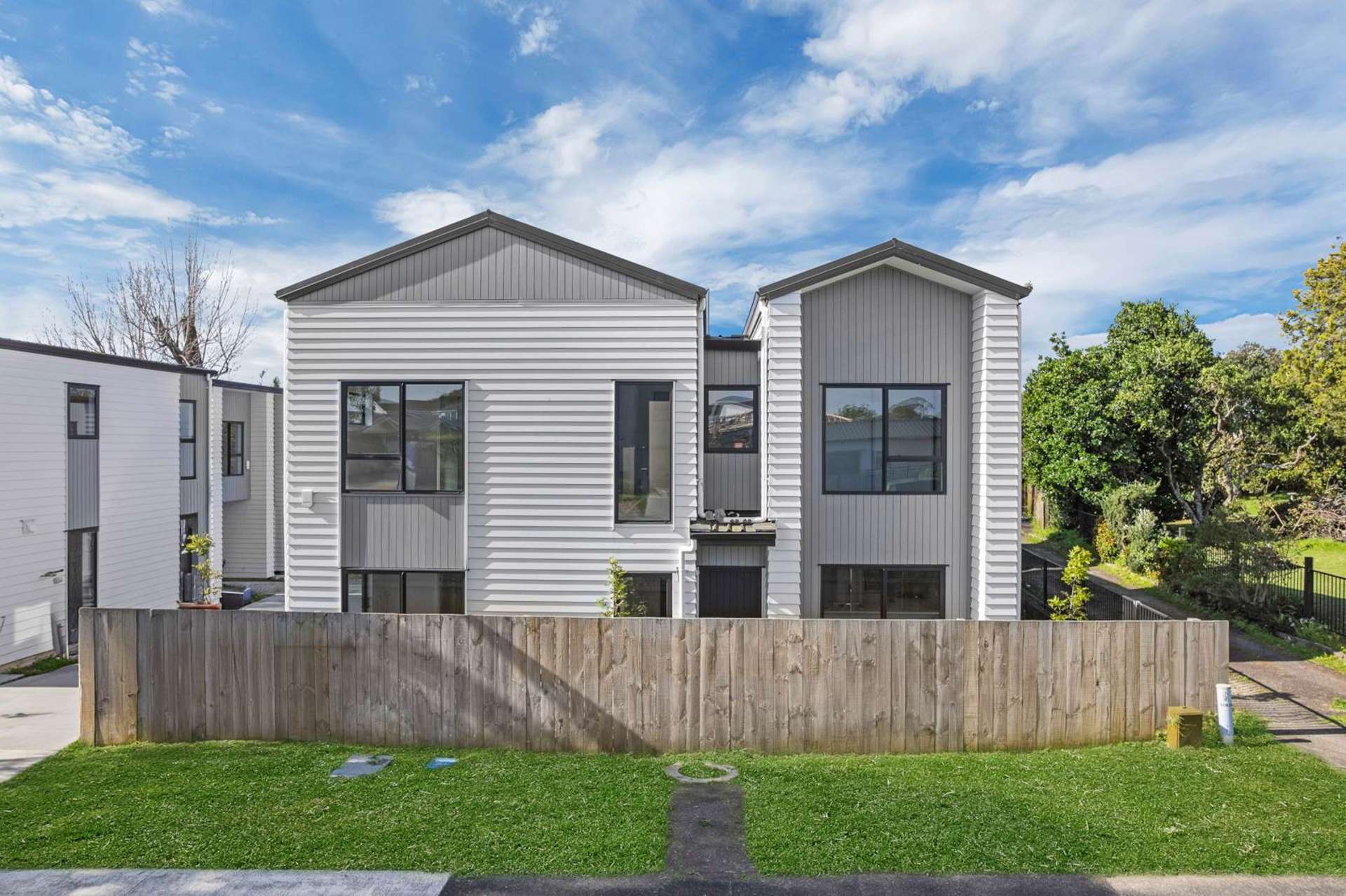 77 C Buckland Road Mangere East_0