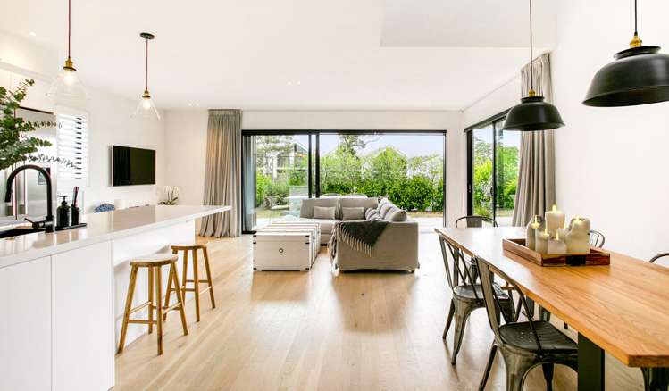 2 Airmens Lane Hobsonville_10